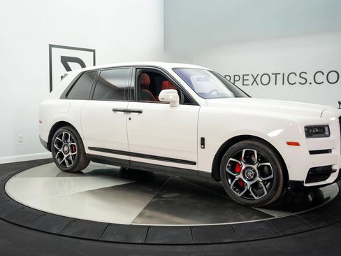 Used 2019 Rolls-Royce Cullinan AWD/4WD image 11
