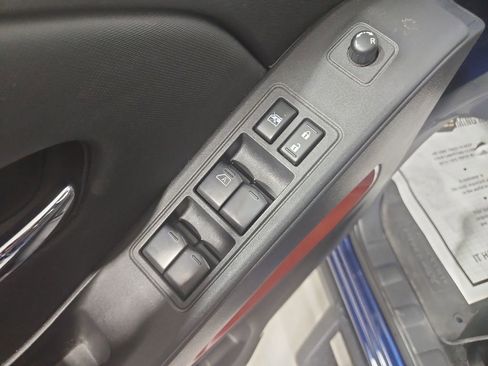 Certified 2022 Nissan Frontier PRO-4X w/ Off-Road Protection Package image 13