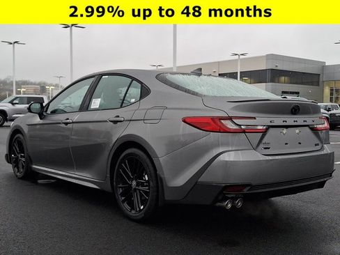 New 2026 Toyota Camry SE FWD image 4