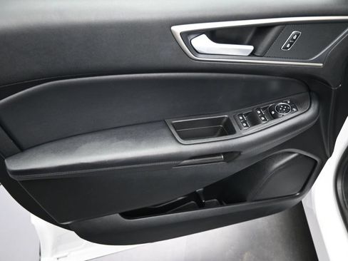 Certified 2024 Ford Edge SEL AWD/4WD image 2