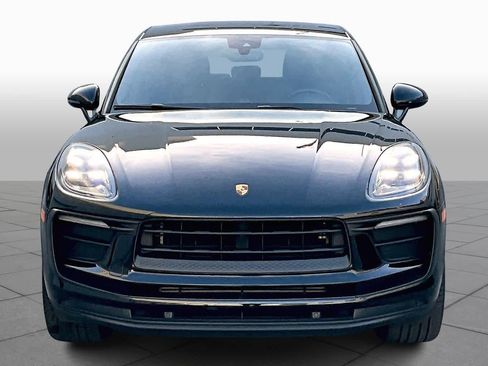 Used 2022 Porsche Macan AWD/4WD image 4