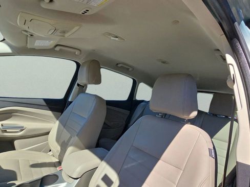 Used 2013 Ford C-MAX SEL image 23