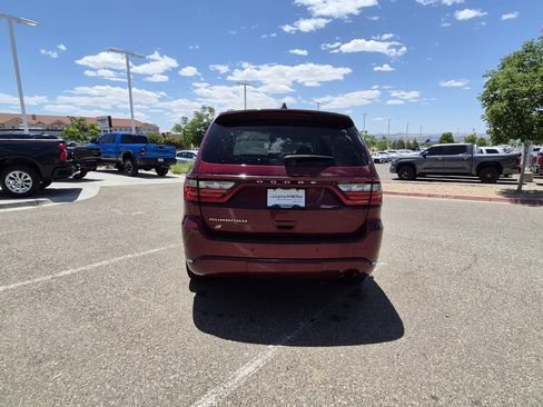 Used 2021 Dodge Durango SXT AWD/4WD image 4