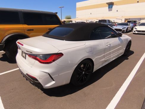 Used 2021 BMW M440i Convertible w/ Premium Package image 3