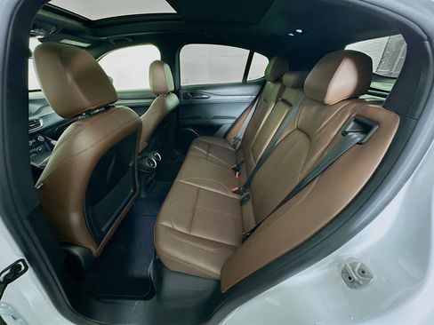 Used 2022 Alfa Romeo Stelvio Ti image 30