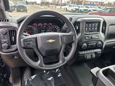 Used 2022 Chevrolet Silverado 1500 Custom image 19