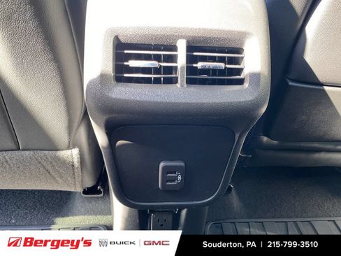 Used 2023 GMC Terrain SLT w/ Elevation Edition AWD/4WD image 25