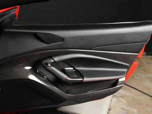 Used 2022 Ferrari F8 Tributo RWD image 38