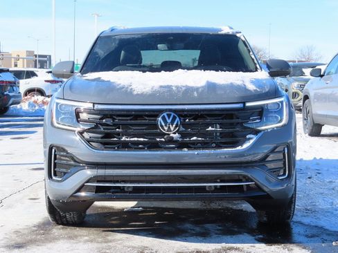 New 2026 Volkswagen Atlas Cross Sport SEL Premium R-Line AWD/4WD image 19