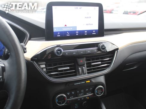 Used 2021 Ford Escape Titanium w/ Titanium Elite Package image 16