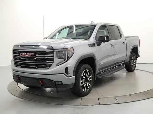 Used 2024 GMC Sierra 1500 AT4 w/ Technology Package AWD/4WD image 3