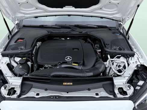 Used 2023 Mercedes-Benz E 350 Sedan image 18