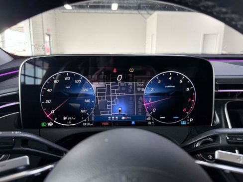 Used 2025 Mercedes-Benz E 350 4MATIC Sedan w/ Winter Package image 19