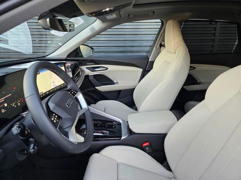 New 2025 Audi Q5 Premium Plus image 27