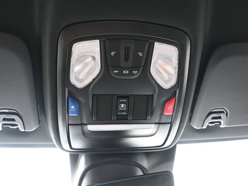 New 2026 RAM 2500 Tradesman AWD/4WD image 18