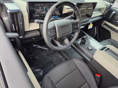 New 2026 GMC Hummer EV SUV image 3