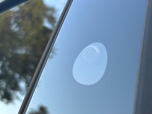 Used 2024 Tesla Model Y Long Range image 31