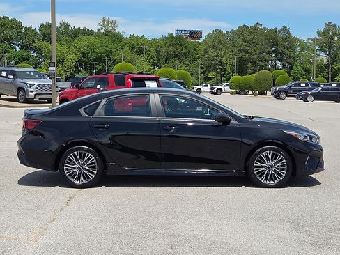 Used 2024 Kia Forte GT-Line FWD image 6