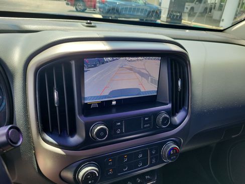 Used 2019 Chevrolet Colorado Z71 AWD/4WD image 27