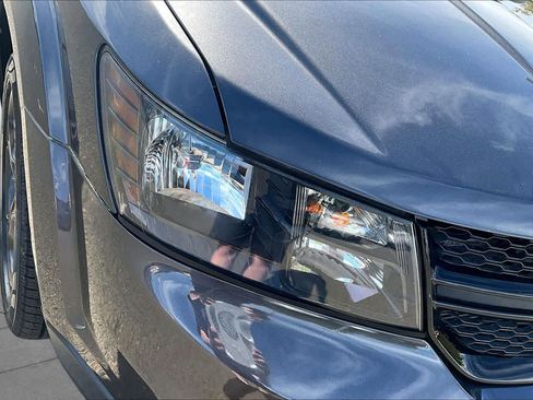 Used 2020 Dodge Journey Crossroad FWD image 27