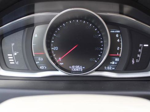 Used 2015 Volvo XC70 3.2 Premier Plus image 18