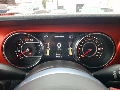 Used 2021 Jeep Wrangler Unlimited Rubicon image 26