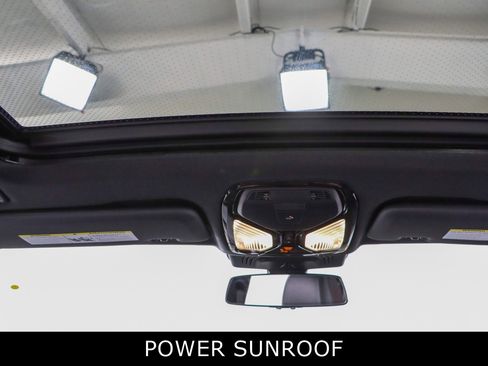 Used 2023 BMW X5 xDrive40i w/ Executive Package AWD/4WD image 21