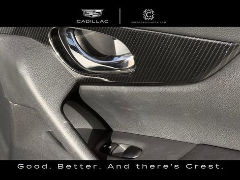 Used 2017 Nissan Rogue SL w/ SL Premium Package image 25