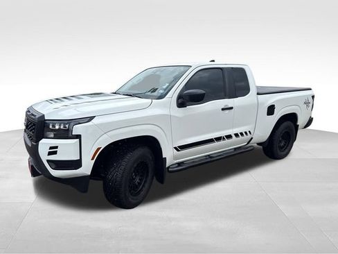 Certified 2026 Nissan Frontier S RWD image 4