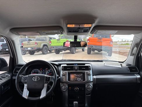 Used 2015 Toyota 4Runner 2WD image 42