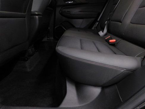 Used 2023 Chevrolet TrailBlazer RS w/ Convenience Package image 27