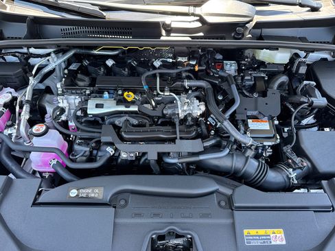New 2027 Toyota Prius Limited FWD image 8