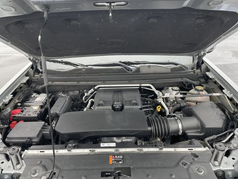 Used 2023 Chevrolet Colorado LT w/ LT Convenience Package III image 27