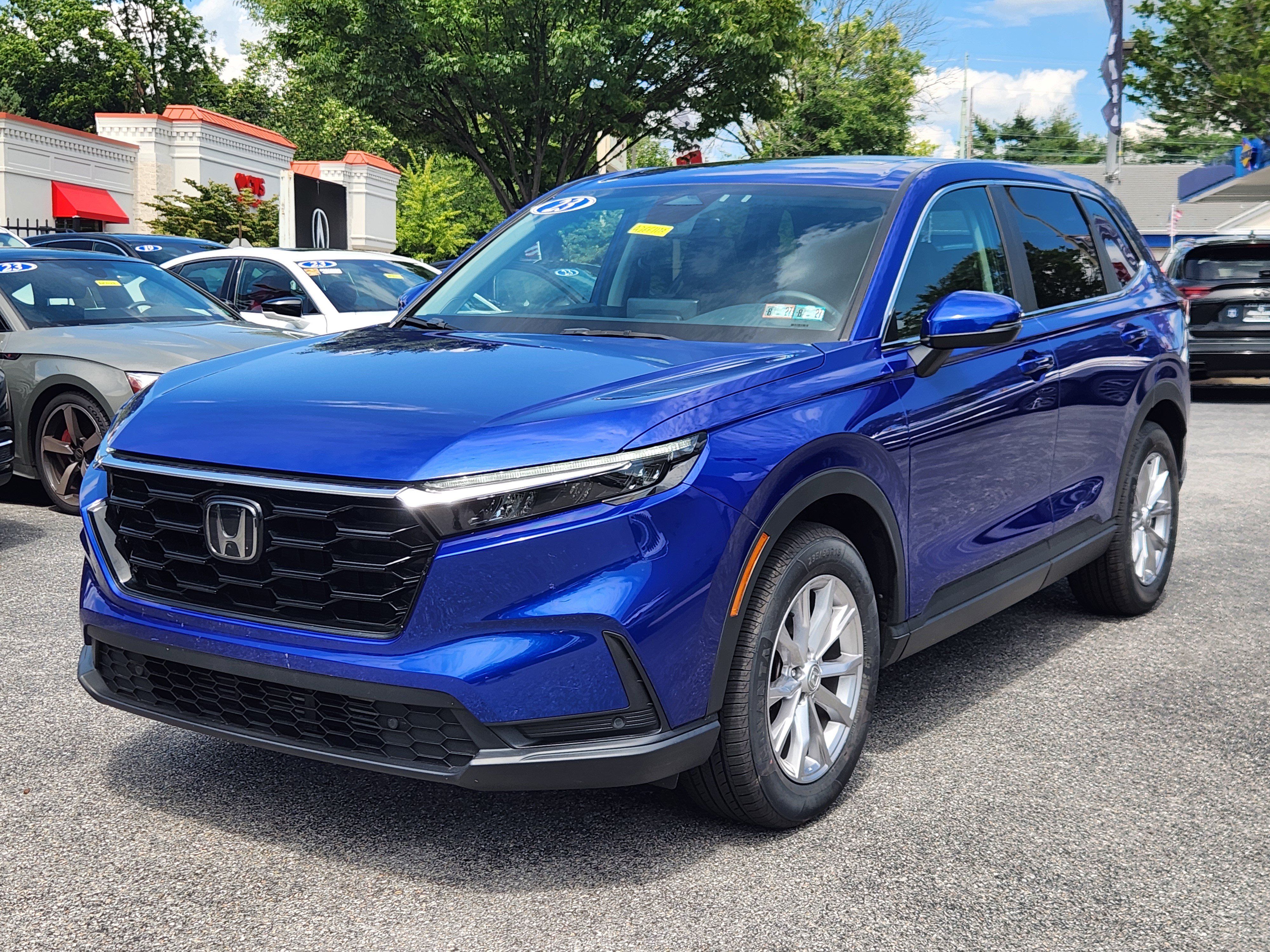 Used 2023 Honda CR-V EX-L image 2