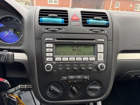 Used 2009 Volkswagen GTI 2-Door FWD image 16