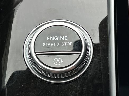 Certified 2023 Mercedes-Benz S 580 4MATIC Sedan image 30