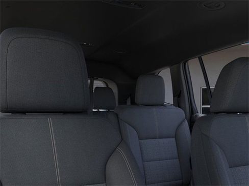 New 2026 GMC Acadia Elevation image 24