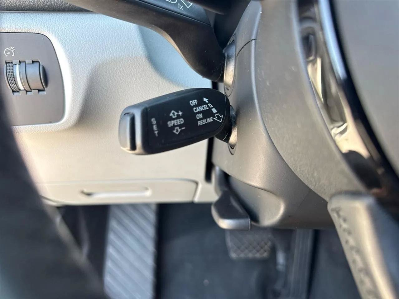Used 2018 Audi Q3 2.0T Premium w/ Convenience Package FWD image 29