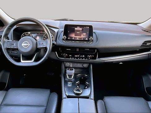 Used 2023 Nissan Rogue SL AWD/4WD image 16