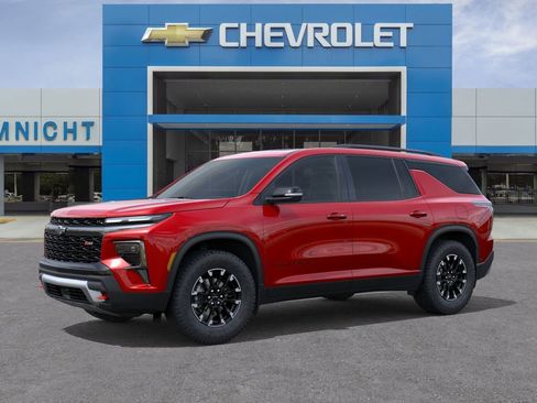 New 2026 Chevrolet Traverse Z71 AWD/4WD image 2
