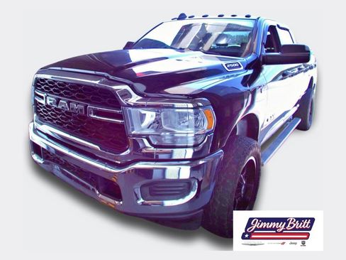 Used 2020 RAM 2500 Tradesman w/ Chrome Appearance Group AWD/4WD image 1