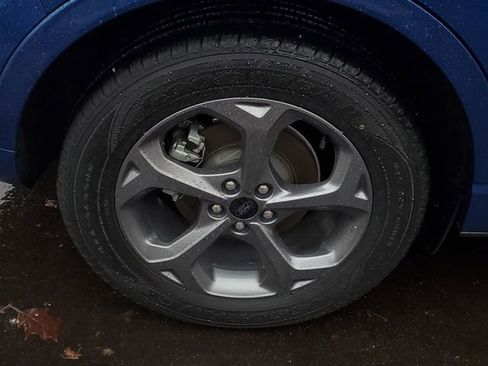 Certified 2023 Ford Escape ST-Line w/ Tech Pack #1 image 5