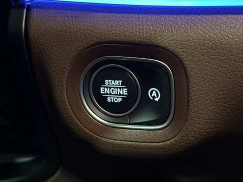 New 2026 Mercedes-Benz GLS 450 4MATIC image 23