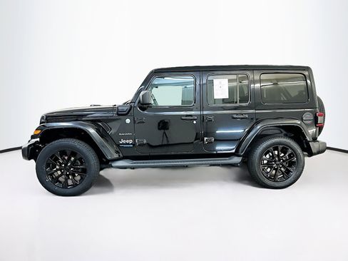 Used 2021 Jeep Wrangler Sahara image 4