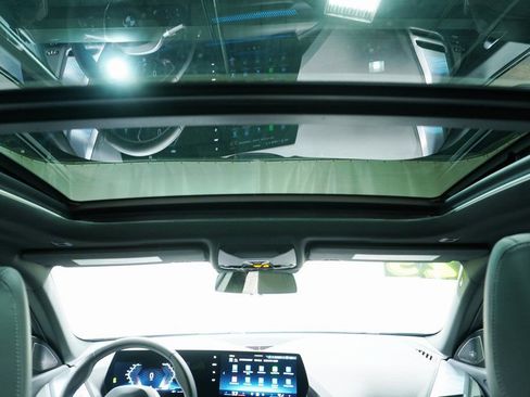 Certified 2025 BMW 228i xDrive w/ Premium Package image 20