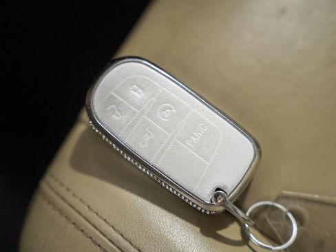 Used 2019 Jeep Grand Cherokee Limited AWD/4WD image 46