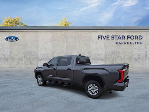 Used 2022 Toyota Tundra SR5 image 7