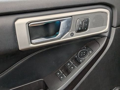 Certified 2020 Ford Explorer Limited AWD/4WD image 14