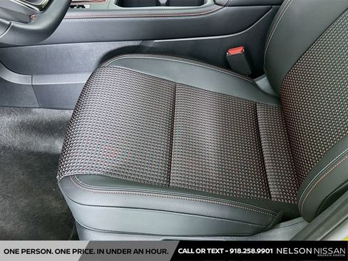 Certified 2025 Nissan Kicks SR AWD/4WD image 18