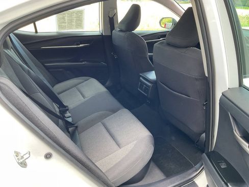 Used 2025 Toyota Camry LE FWD image 38
